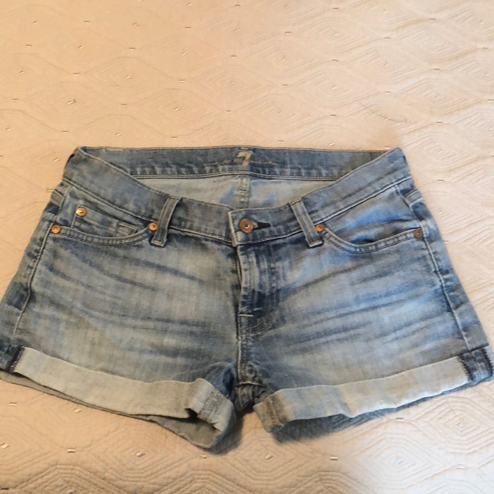 7 For all mankind jean shorts size 26
